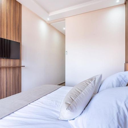 New! Superbe Appartement A Majorelle,Terrace,Iptv. Marrakesh Ngoại thất bức ảnh